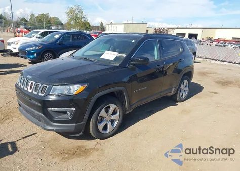 2019 Jeep Compass Latitude 4X4 из США, поврежденный, VIN 3C4NJDBB6KT792301